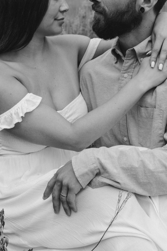 Couple posing for anniversary photos in a national park