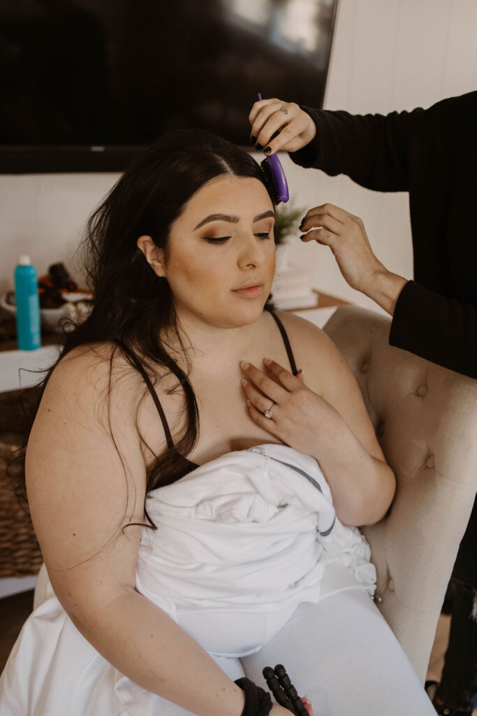 Bride getting ready for wedding 