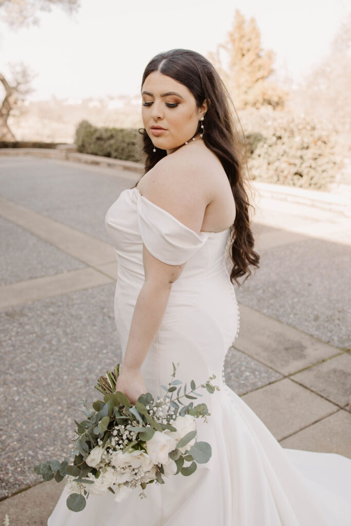 Bride portraits from wedding in CA at Catta Verdera Country Club